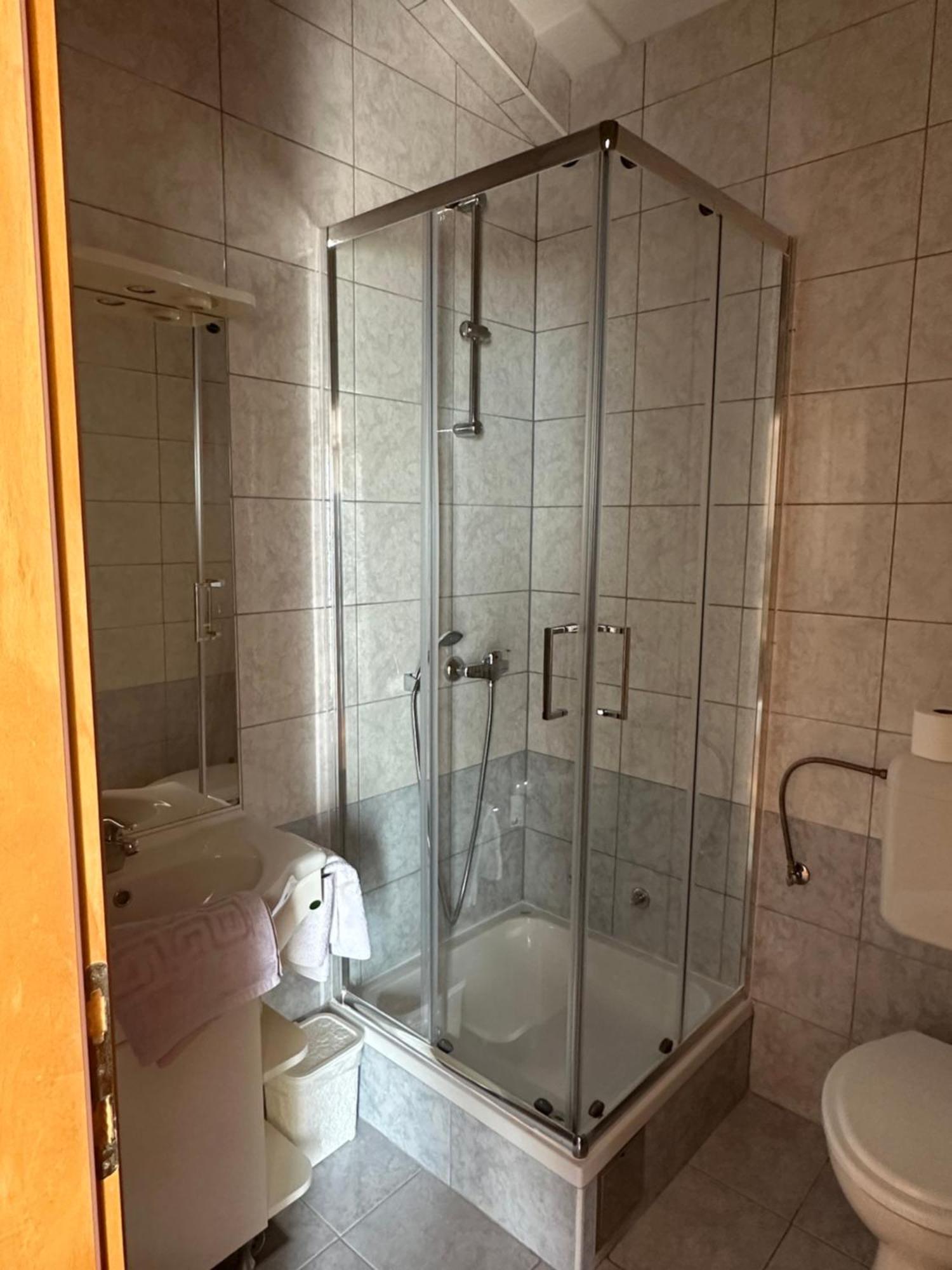 Pension Maric Rooms Brist Extérieur photo