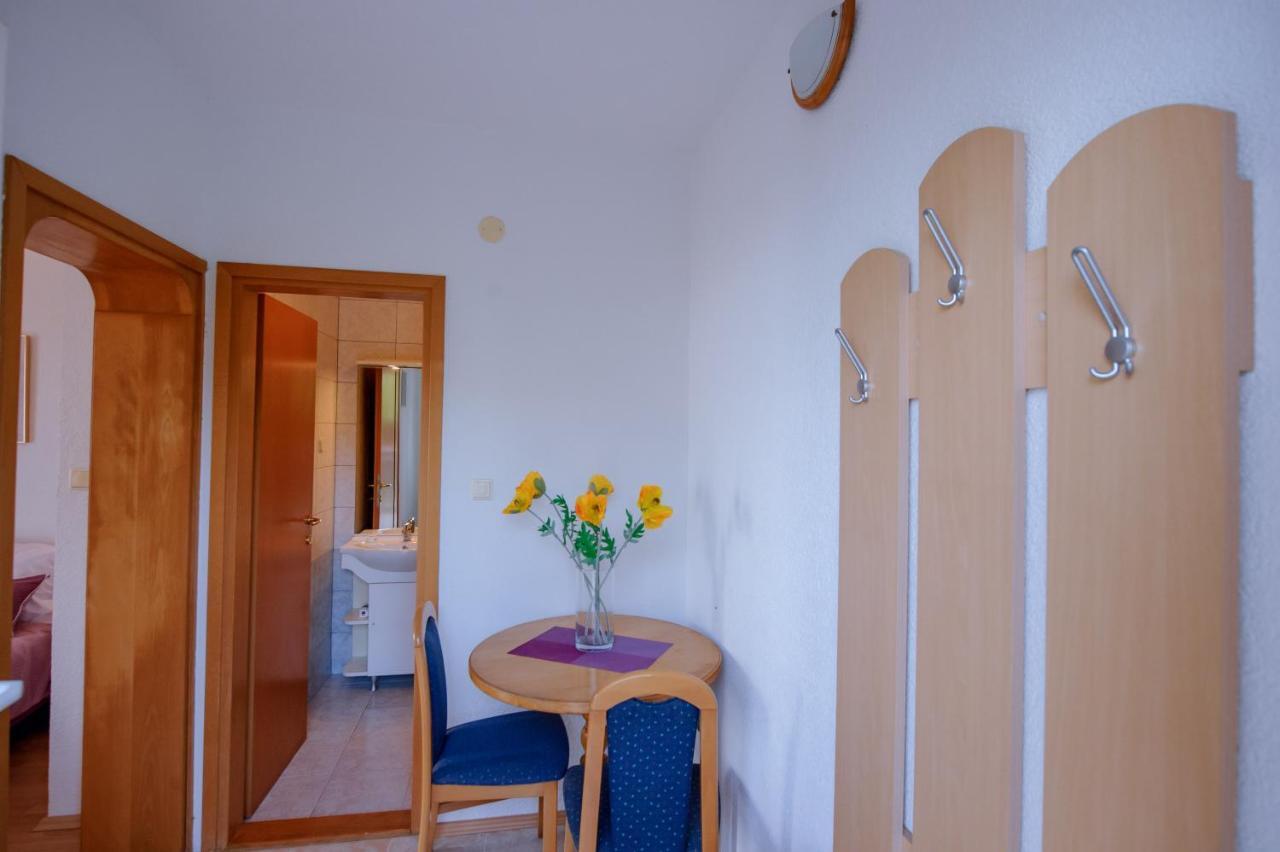 Pension Maric Rooms Brist Extérieur photo